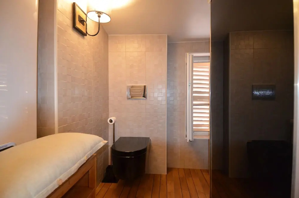 Charming Duplex Apartment 4 Persons in Port of Nice District
