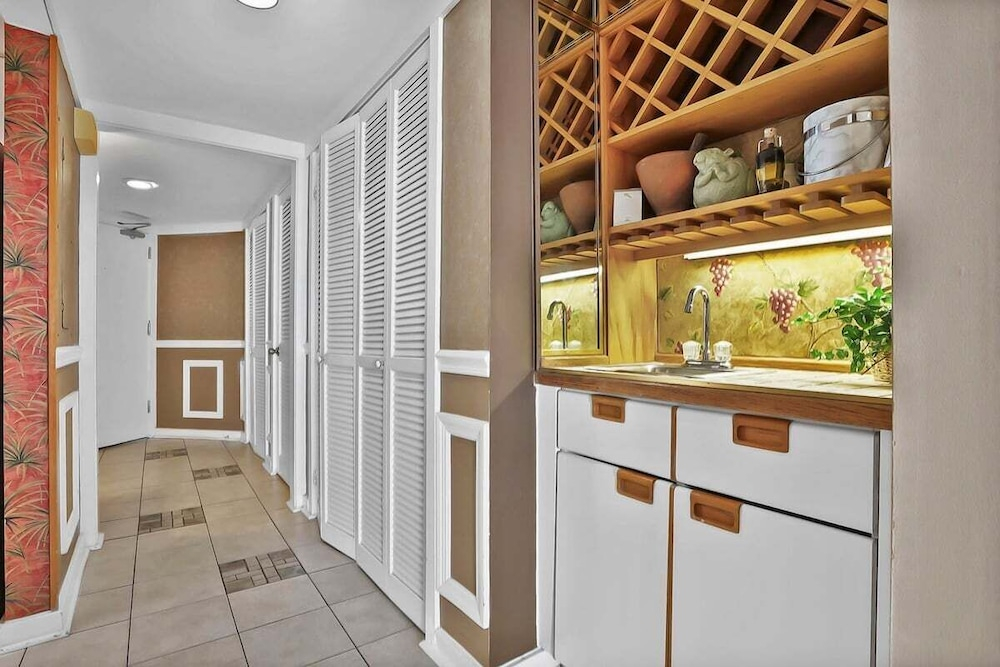 Ocean Creek North Tower F11
