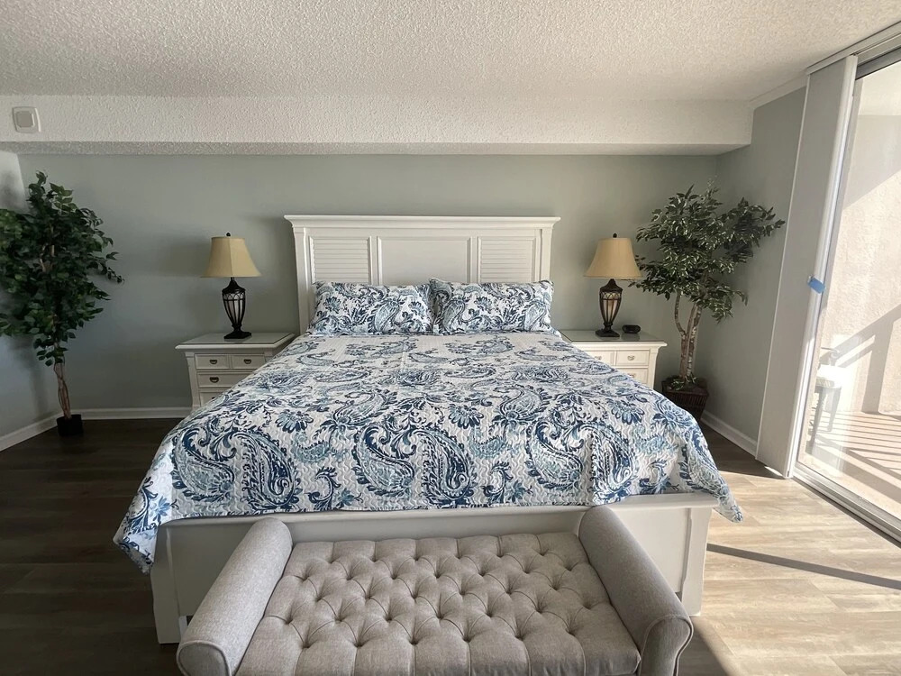 310 South Hampton 2 Bedroom Condo, Myrtle Beach