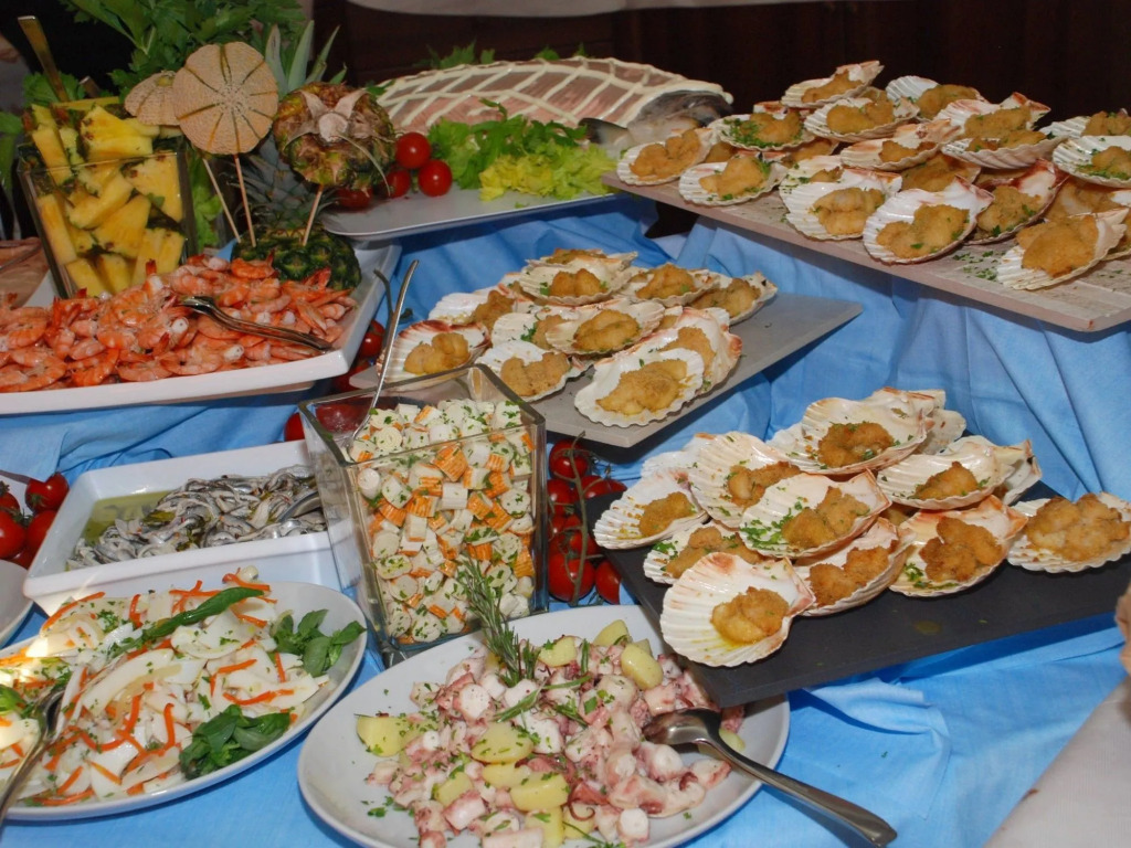 Hotel Etna - Hotel per Coppie e Famiglie con Parcheggio e Spiaggia