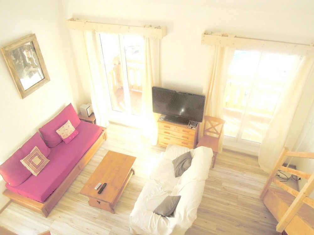 Apartment With 3 Bedrooms in Isola, With Wonderful Mountain View and B