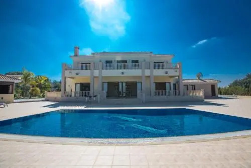 The Ultimate 5 Star Holiday Villa in Protaras with Private Pool And Close To the Beach, Protaras Villa 1300