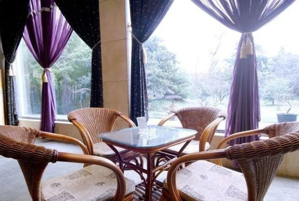 Cuiyuan City Hotel