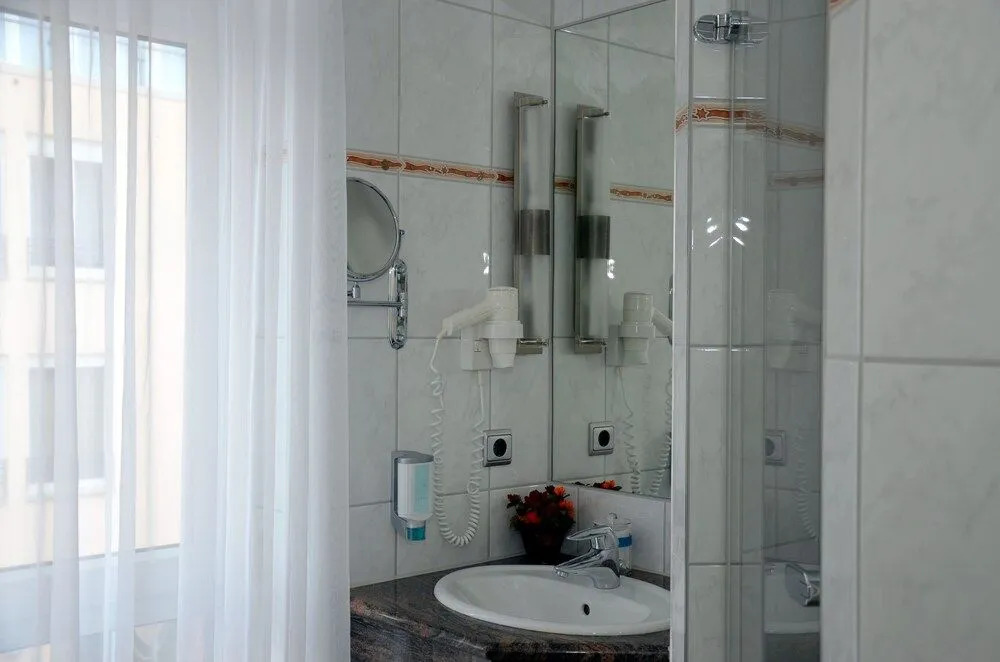 Baltic Hideaways Beach Hotel Warnemünde