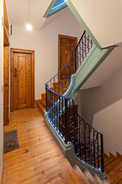 ALTIDO Vintage 2BR Apt in Chiado, nearby Rossio train station