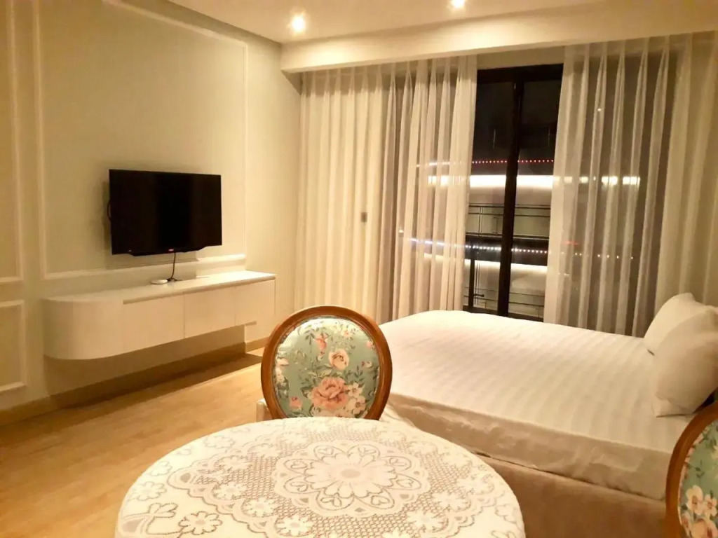 Sea View Sandy homestay Citadines Marina Ha Long