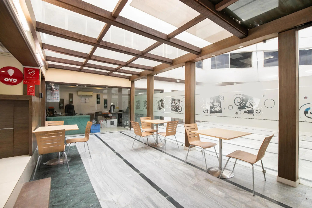 OYO Flagship 42706 Hotel Jal Sagar