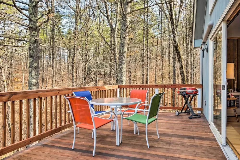 Mountain-View Conway Cabin ~ 9 Mi to Slopes