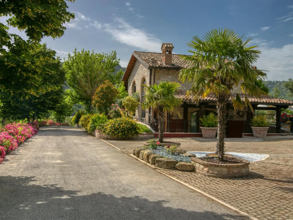Nice Cottage in Cagli Near Urbino