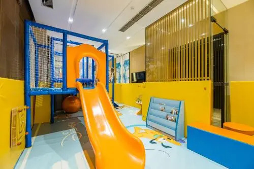 Yun He Ye Bo Hotel Shanghai Disney Store