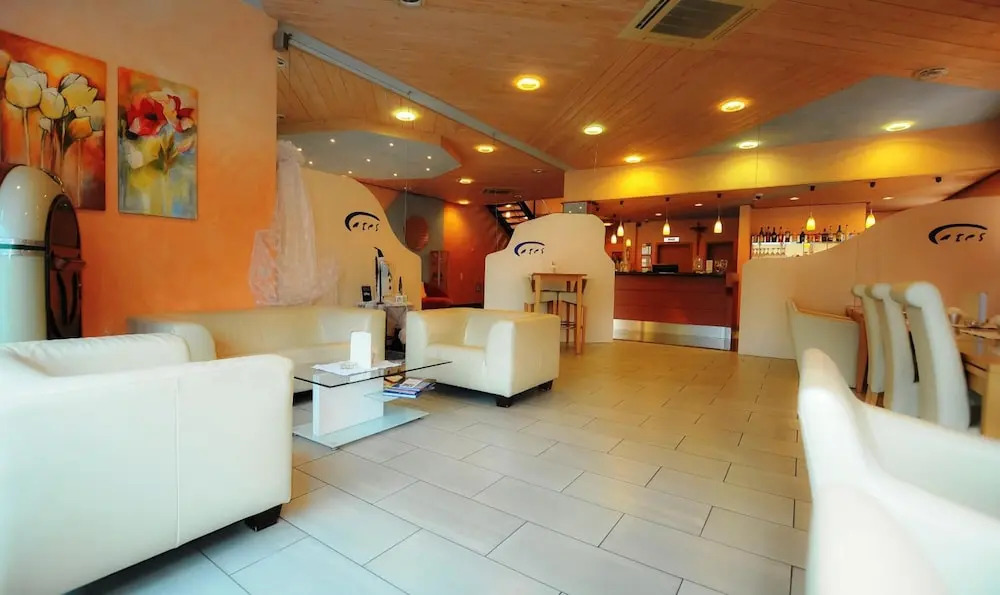 ates Hotel Kehl