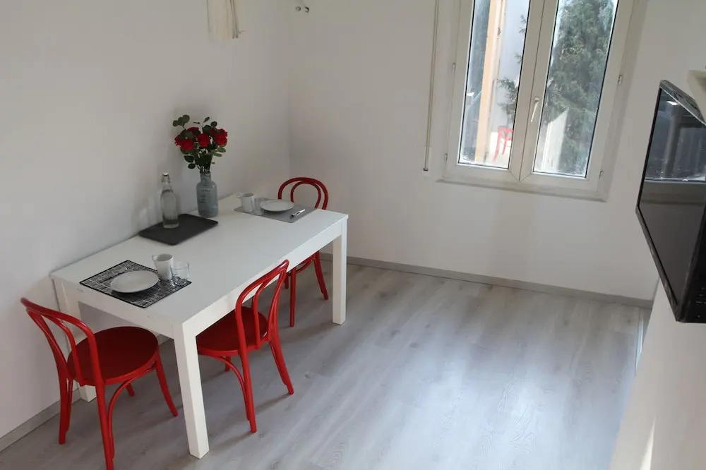 B&B ELDOM