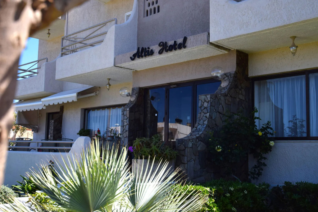 Altis Hotel