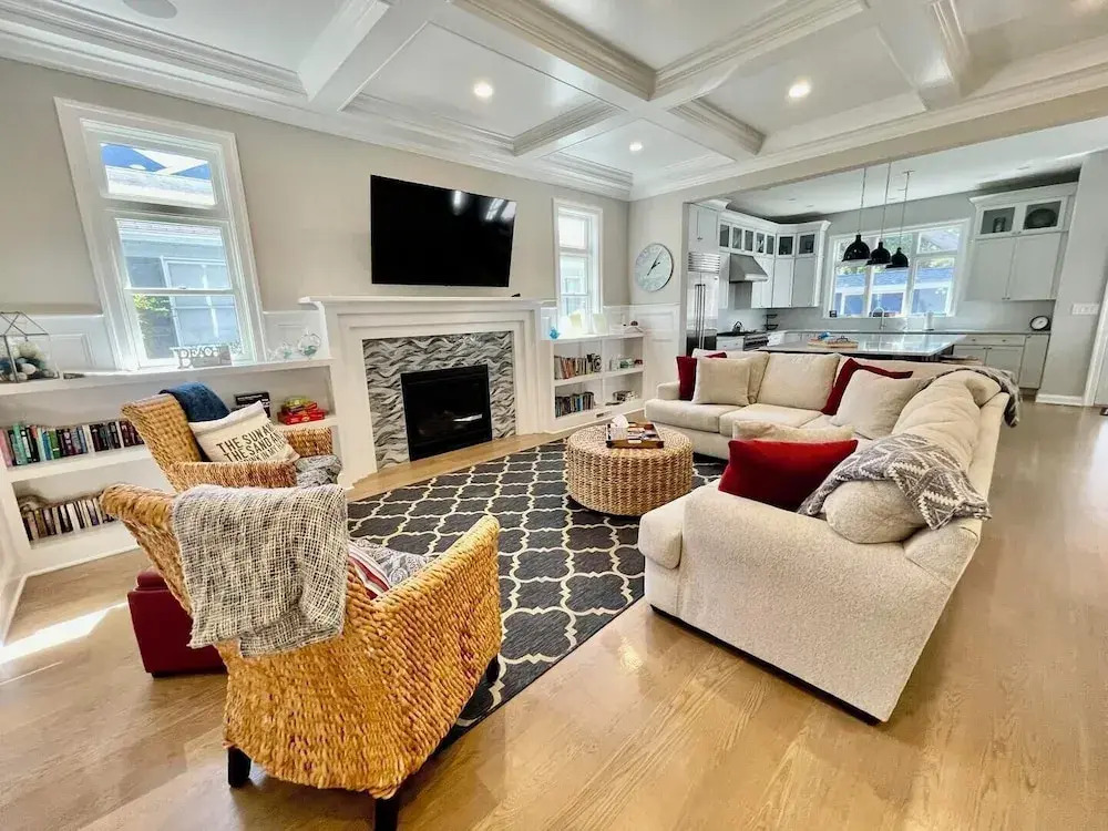 Scarborough Avenue 303