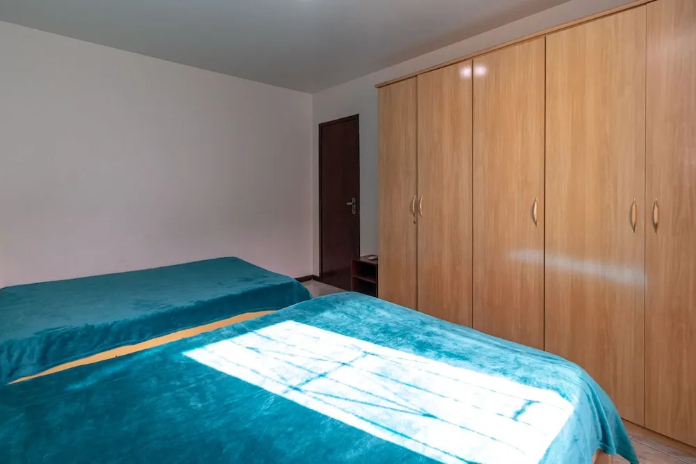 Aluguel Casa 2 Quartos para 8 Pessoas - 503A