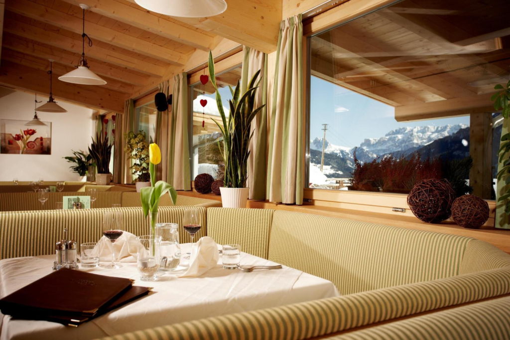 Hotel Pinei