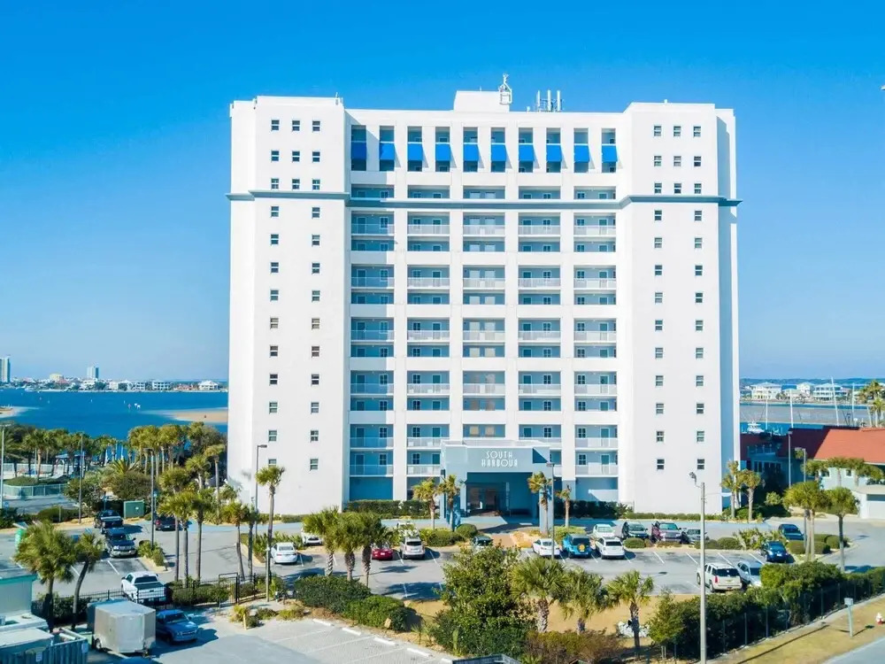 South Harbour 12E