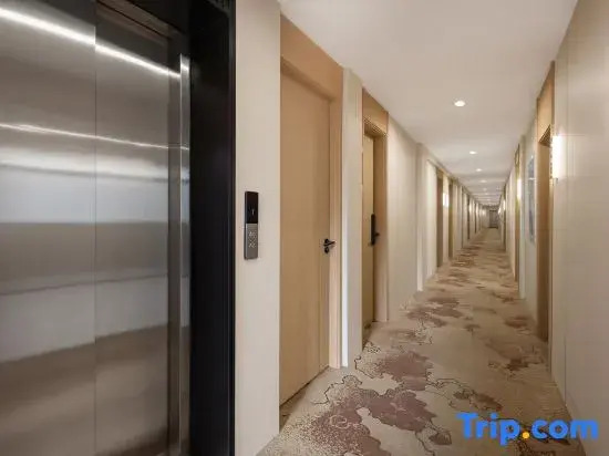 Guhe Selected Smart Hotel (Liaoning Provincial People's Hospital Wuaimarket)
