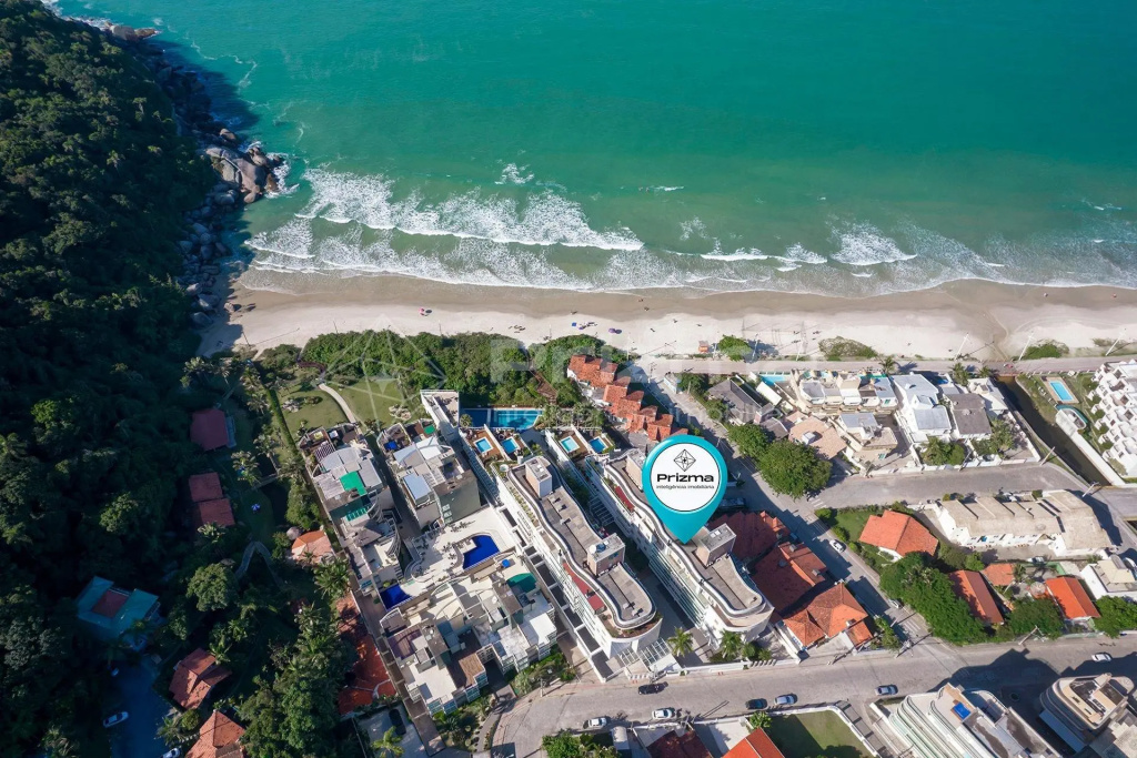 Varandas 303 A · Luxuoso Apartamento Em Condomínio De Alto Padrão Frente Mar