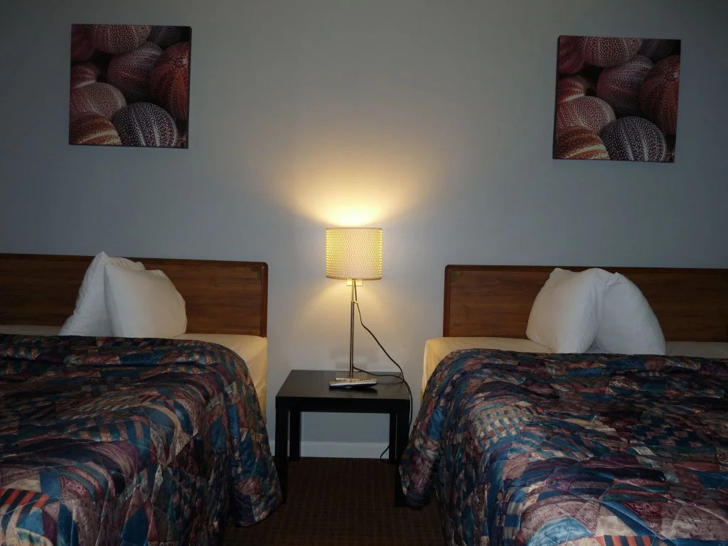 Great Lakes Motel