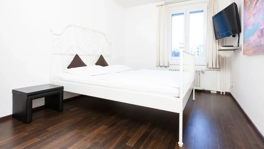 Swiss Star Apartments District 3