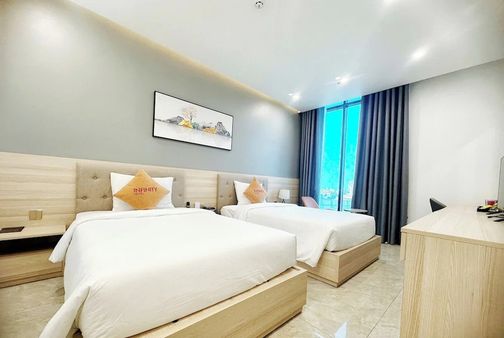 Infinity Hotel