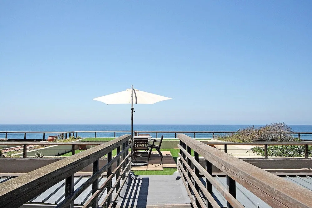 10 Sunrise Beach
