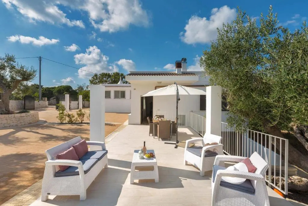 Villa Irma with Private Pool by Wonderful Italy