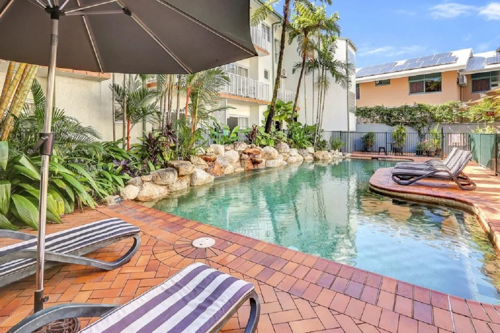 Coral Tree Inn