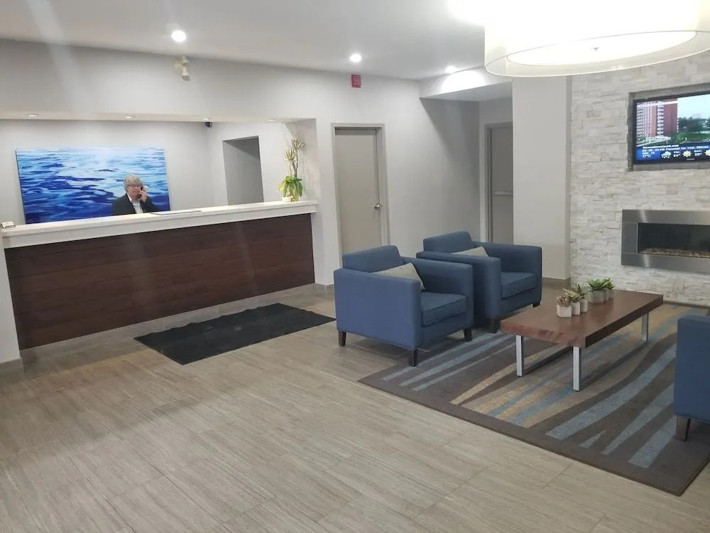 Waterfront Inn