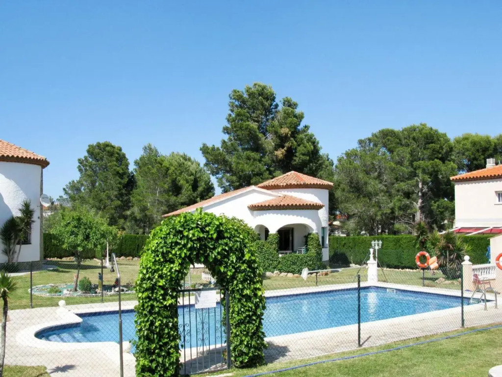 Holiday Home Melina - MPL386
