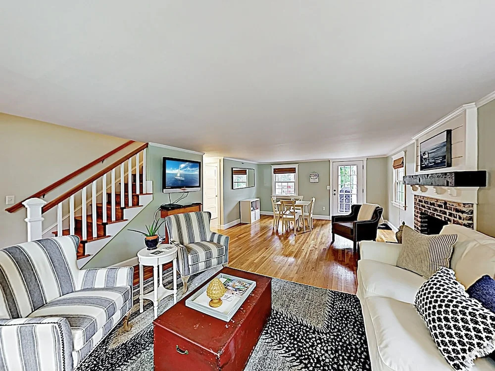 Chic Coastal W/ Large Backyard, Near Beach 3 Bedroom Home