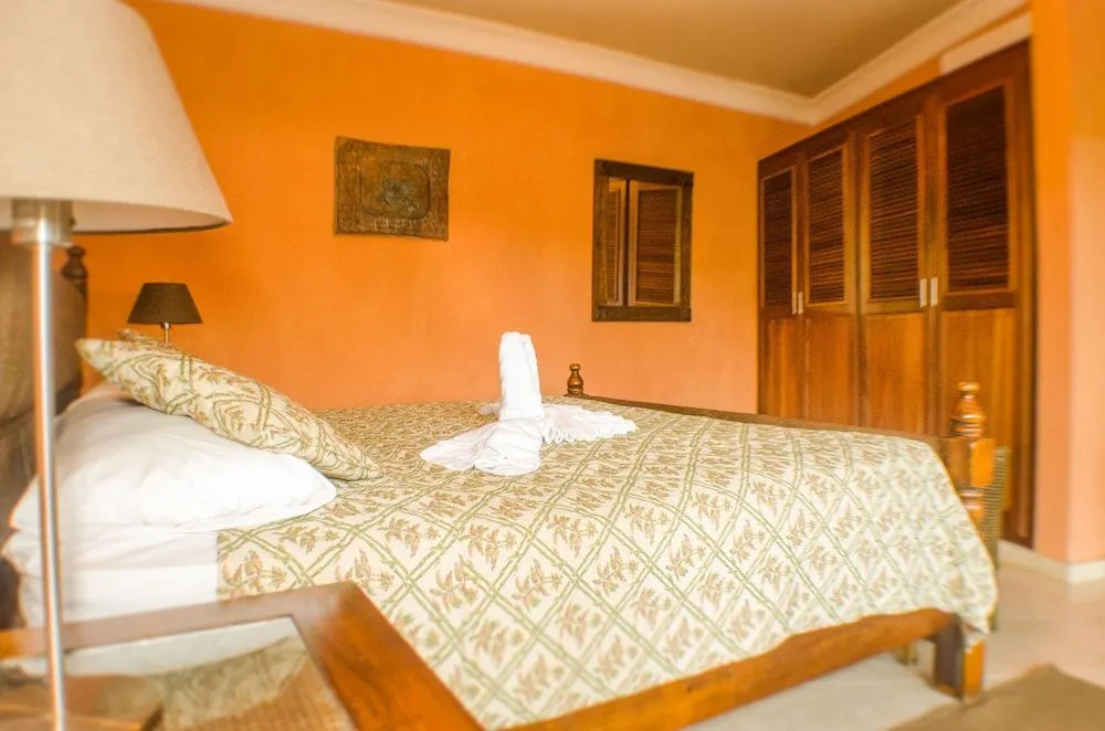 Well Furnished w Private Pool, BBQ & Palapa Bar