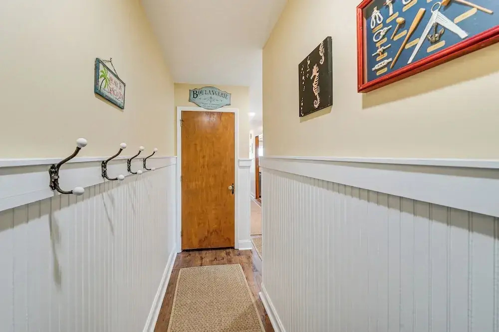 Sandy Oceanfront 2nd FL 1BR W/pool at The Riggings