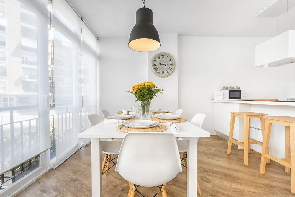 Three-bedroom apartment Cervantes