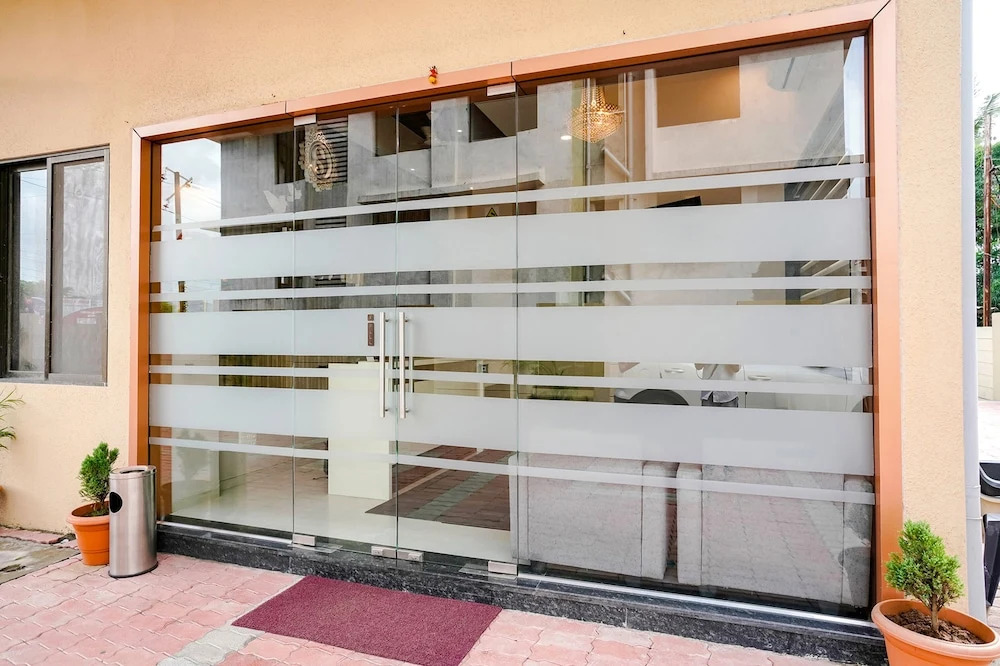 Fabhotel Swaraj