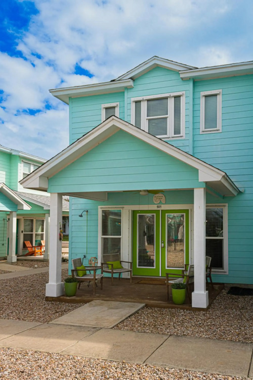 TC501 Townhome Close to Beach, Shared Pool