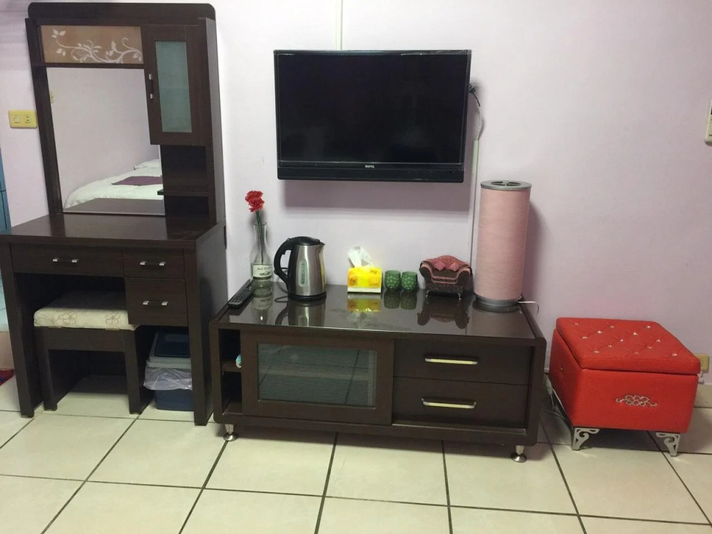 W Guest House