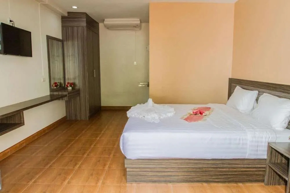 OShop Residence Patong Beach