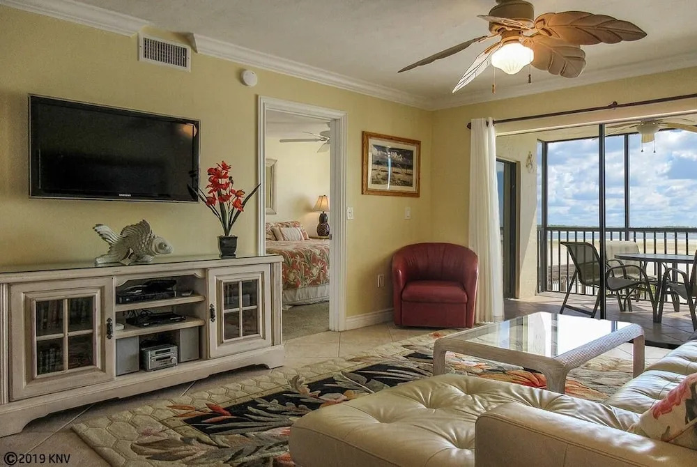 Carlos Pointe 124 2 Bedroom Condo