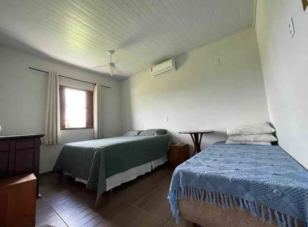 Casa Aconchegante 5 Min Praia com Churrasqueira