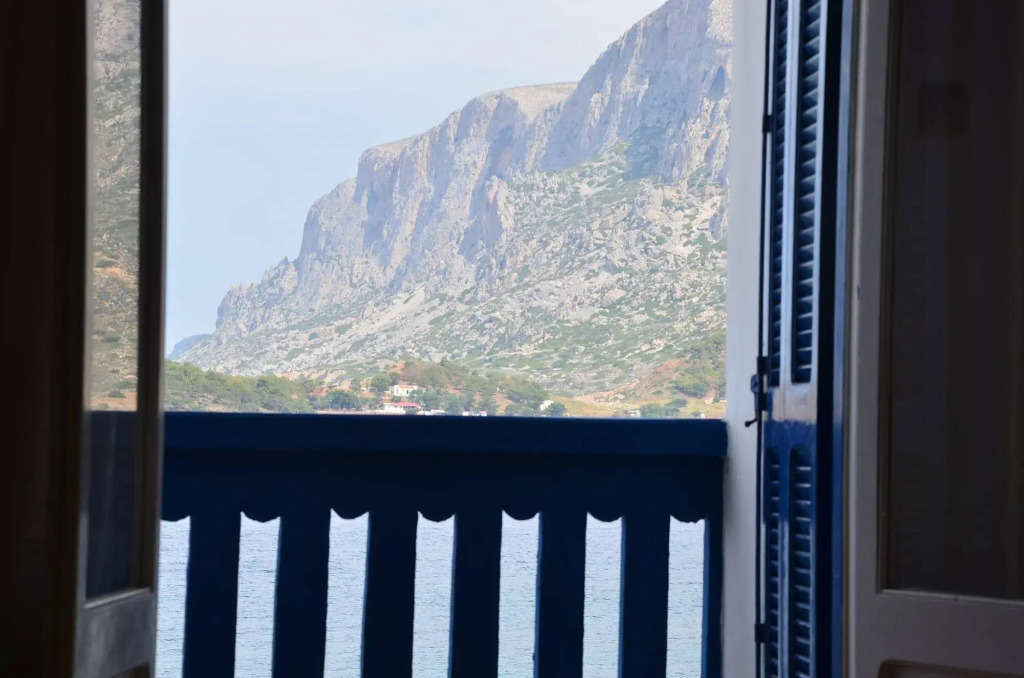 Themis Hotel