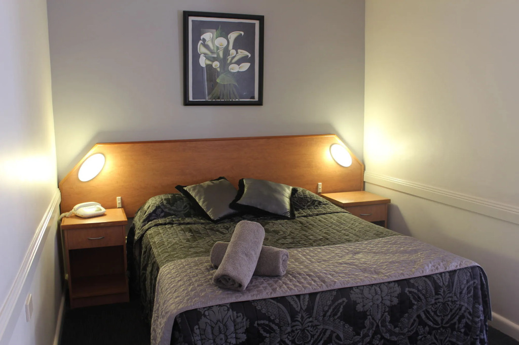 Barclay On View Motor Inn