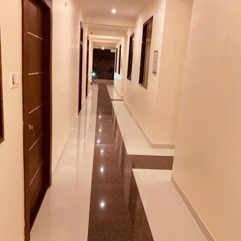 Satyadeep Inn