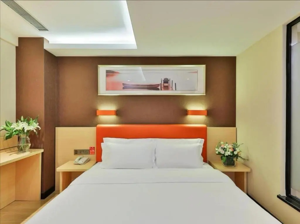 7Days Premium Ji'na Yaoqiang International Airport Branch