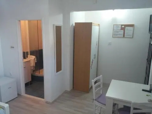Summer Bay Apartments