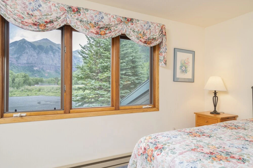 Riverside Condos B203 by AvantStay Condo Close To Downtown Town Park Ski Lift 8