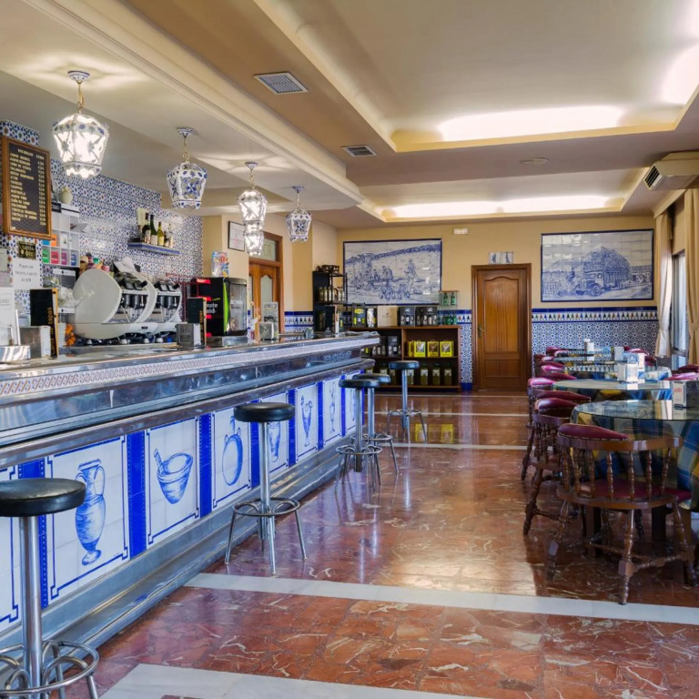 Hotel Alfar