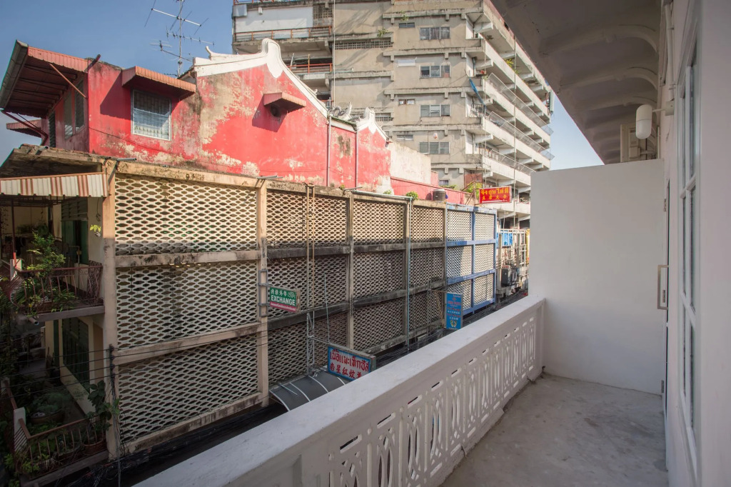 Norn Yaowarat Hotel