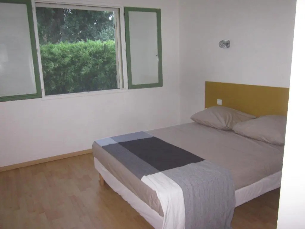 Belle villa 200m² Grimaud (flipers, babyfoot et piscine)